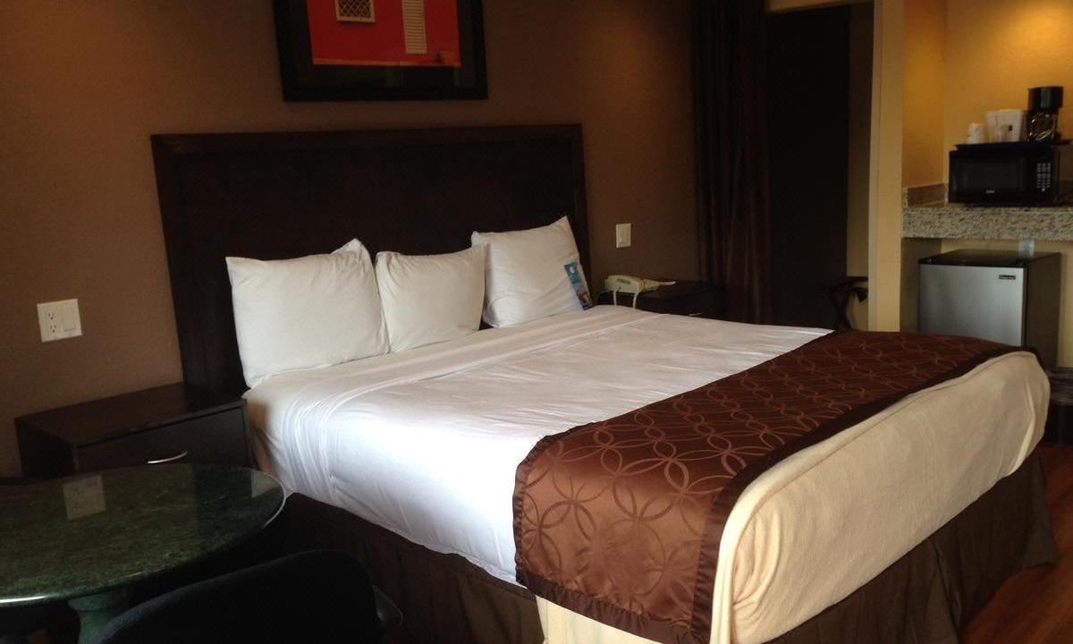Photo of Bedroom in El Cajon
