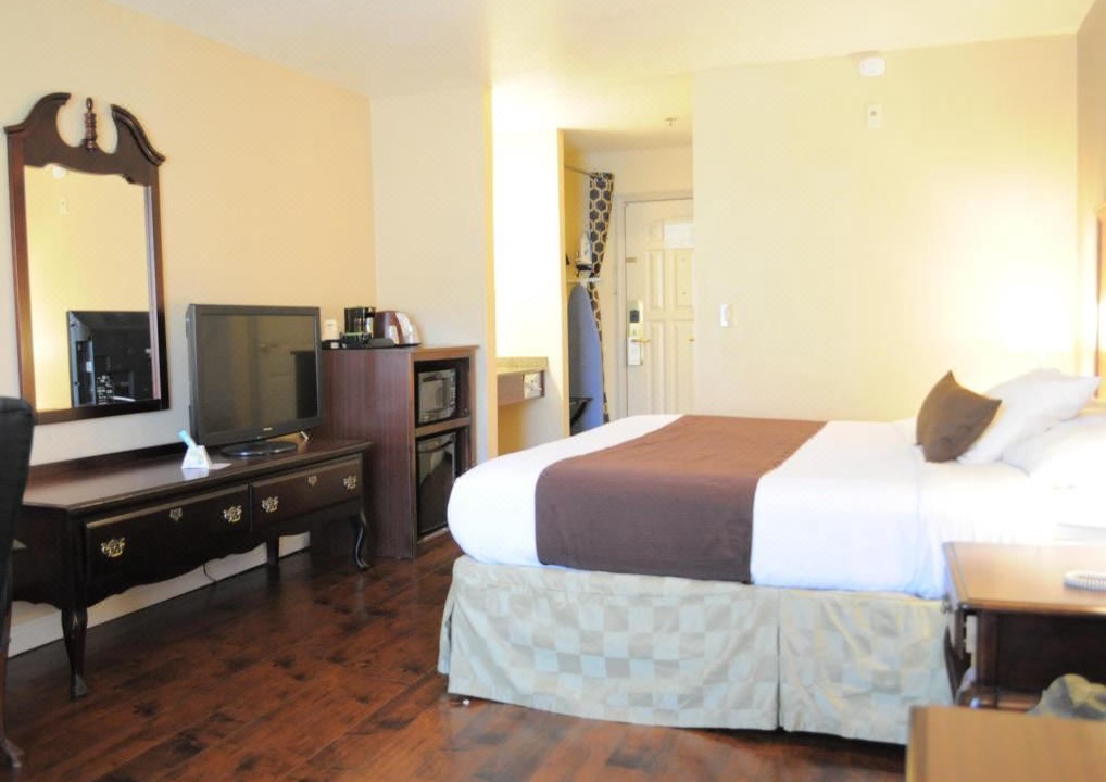 Photo of Bedroom in Palmdale