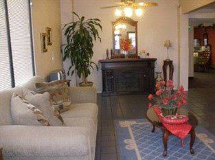 Photo of Livingroom in Delano