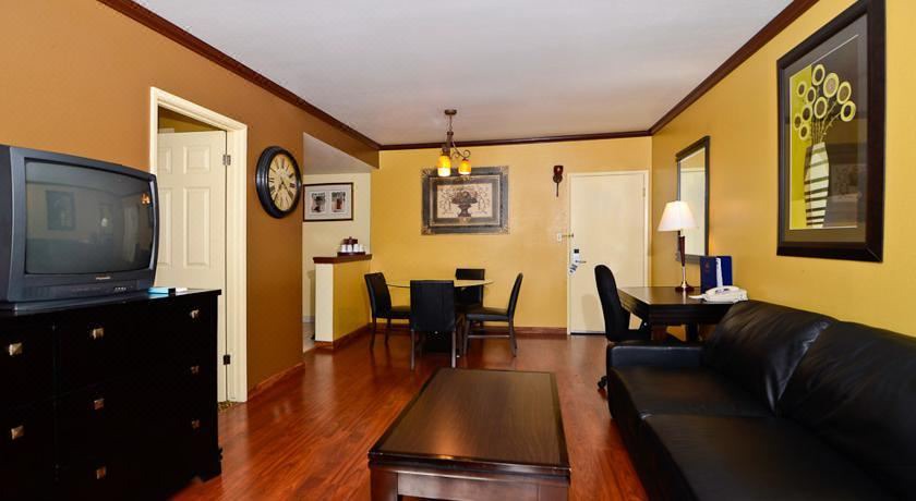 Photo of Livingroom in Arden-Arcade