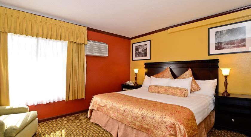 Photo of Bedroom in Arden-Arcade