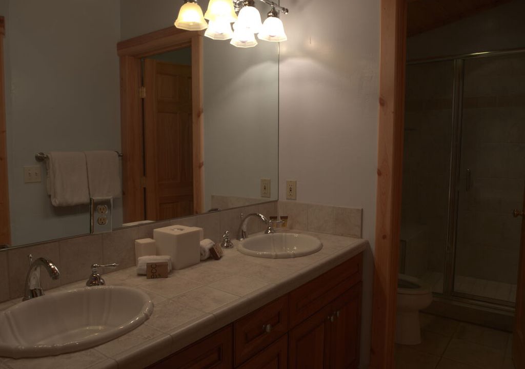 Photo of Bathroom in Tahoe Pines