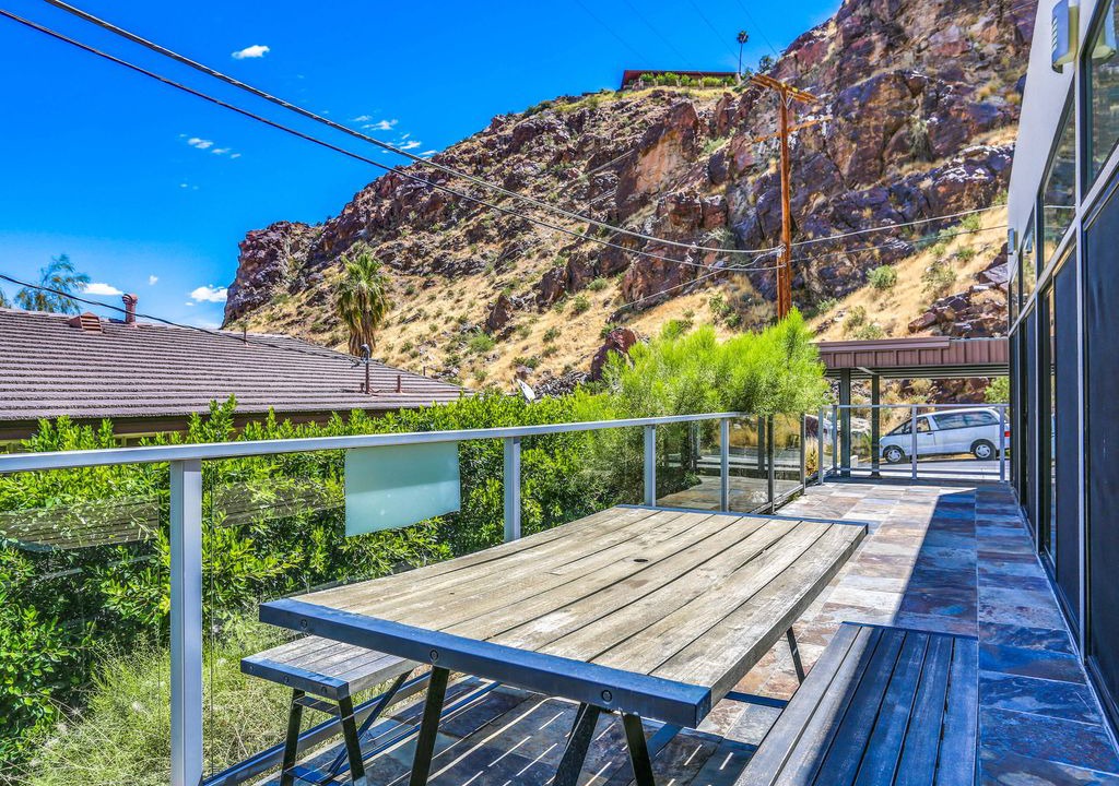 Photo of Patio Balcony in Araby Cove