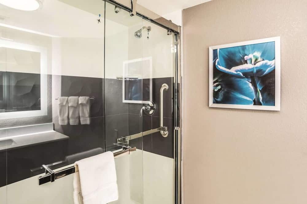 Photo of Bathroom in Ahwatukee Foothills