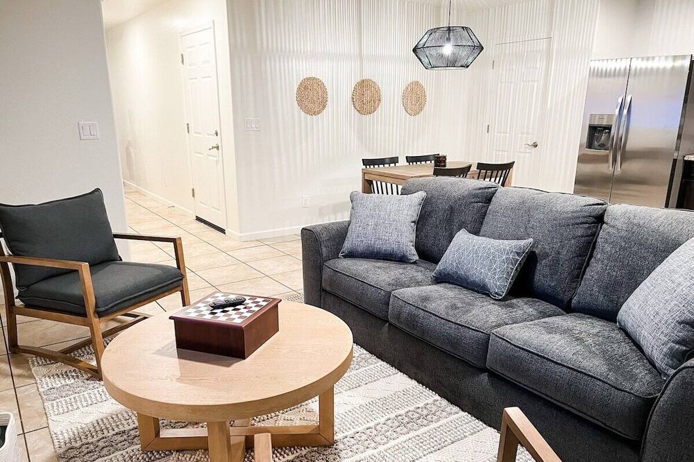 Photo of Livingroom in Prescott Valley Units