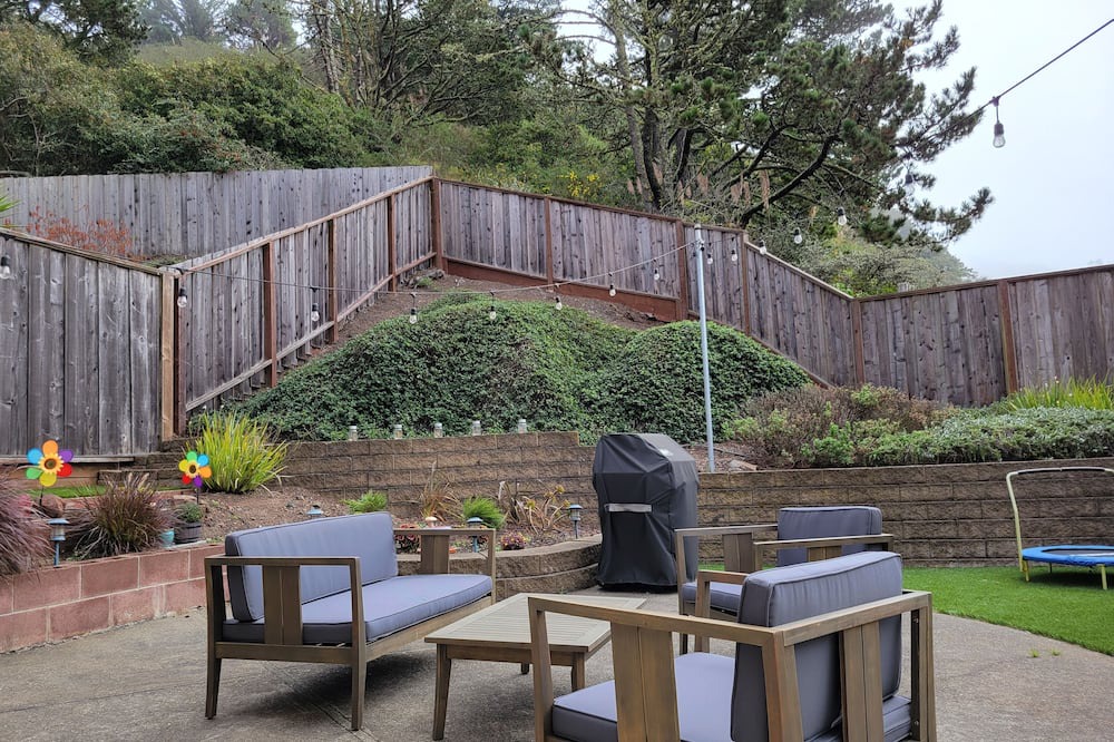 Photo of Outdoor in Clarendon Heights