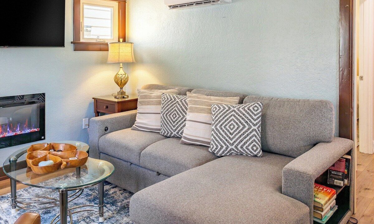 Photo of Livingroom in Mission Beach