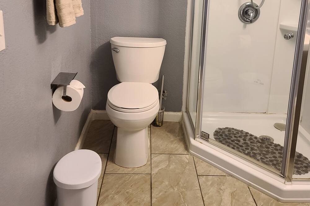 Photo of Bathroom in Antioch