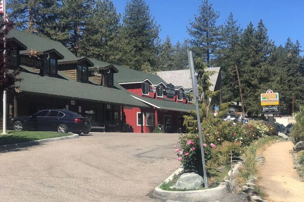 Photo of Others in Wrightwood