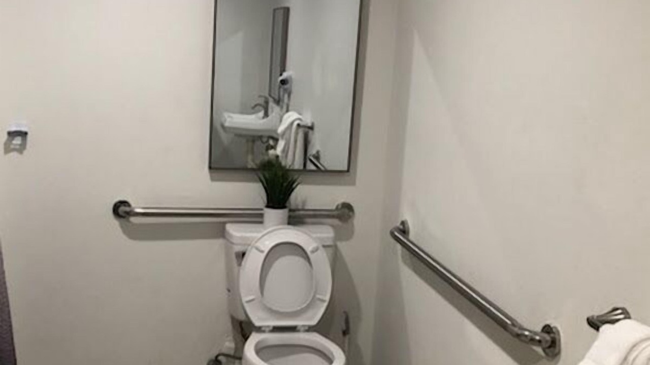 Photo of Bathroom in Kerman