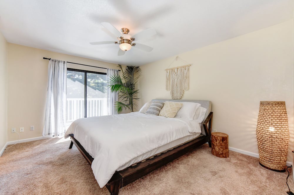 Photo of Bedroom in Orangevale