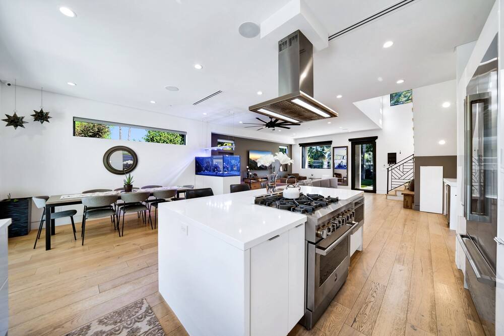 Photo of Kitchen in Tarzana