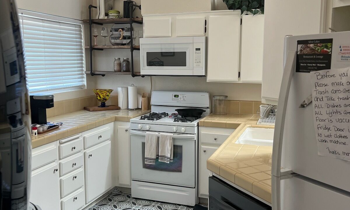 Photo of Kitchen in Silver Lakes Country Club