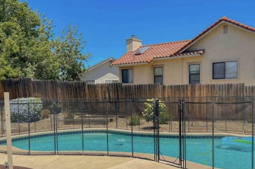 Photo of Outdoor in Antioch