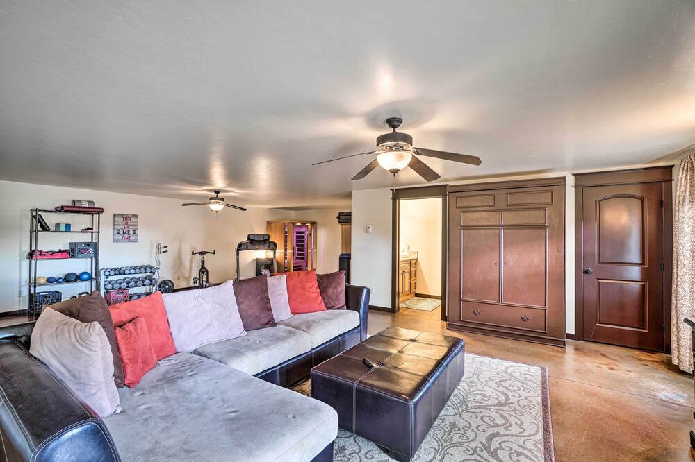 Photo of Livingroom in Chino Valley