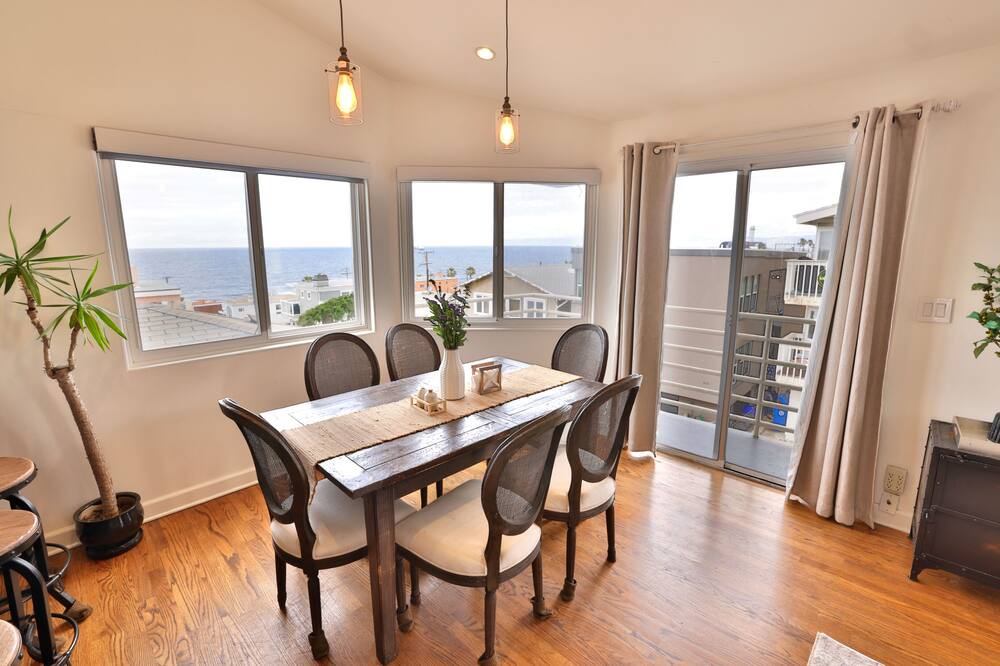 Photo of Bedroom in El Segundo