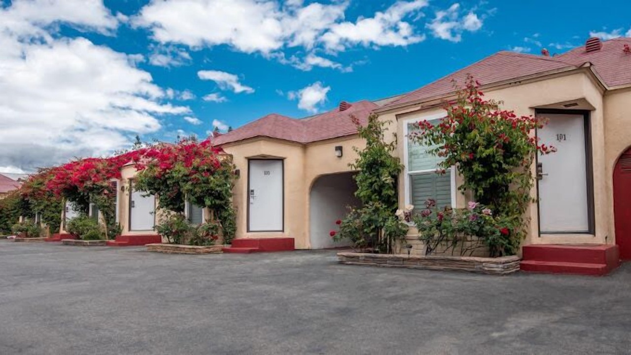 Photo of Outdoor in Studio City