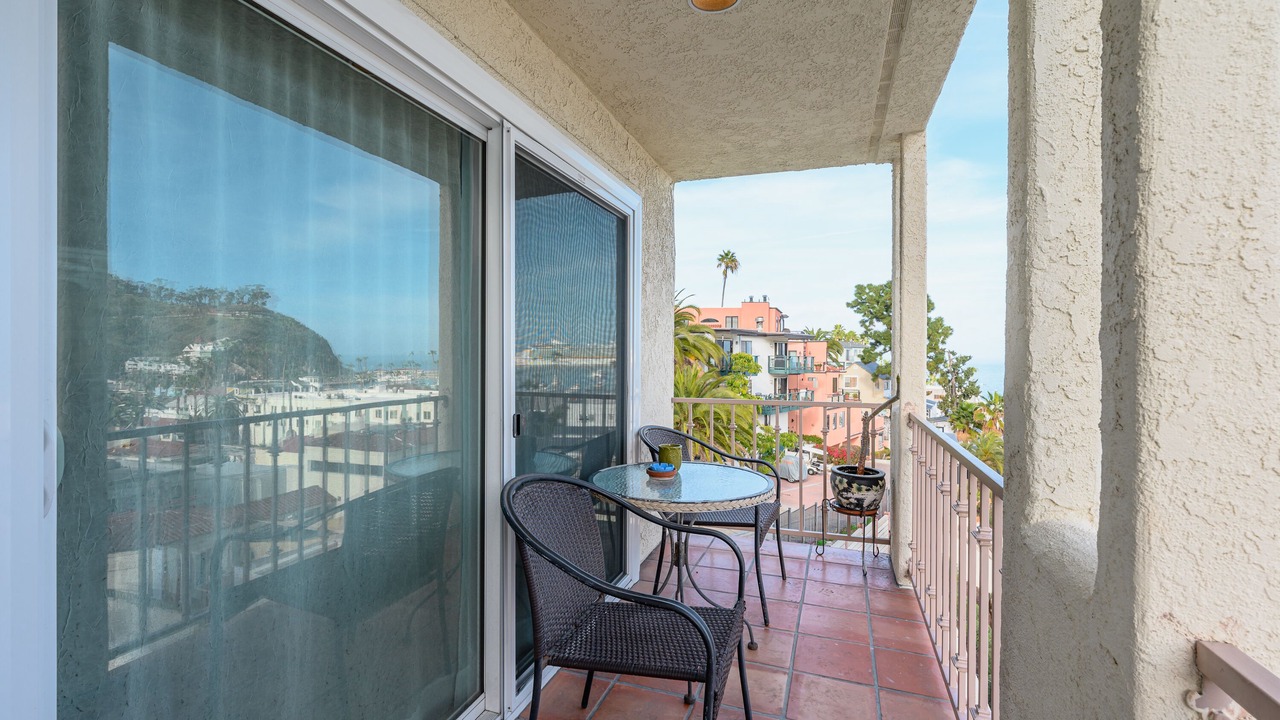 Photo of Patio Balcony in Avalon