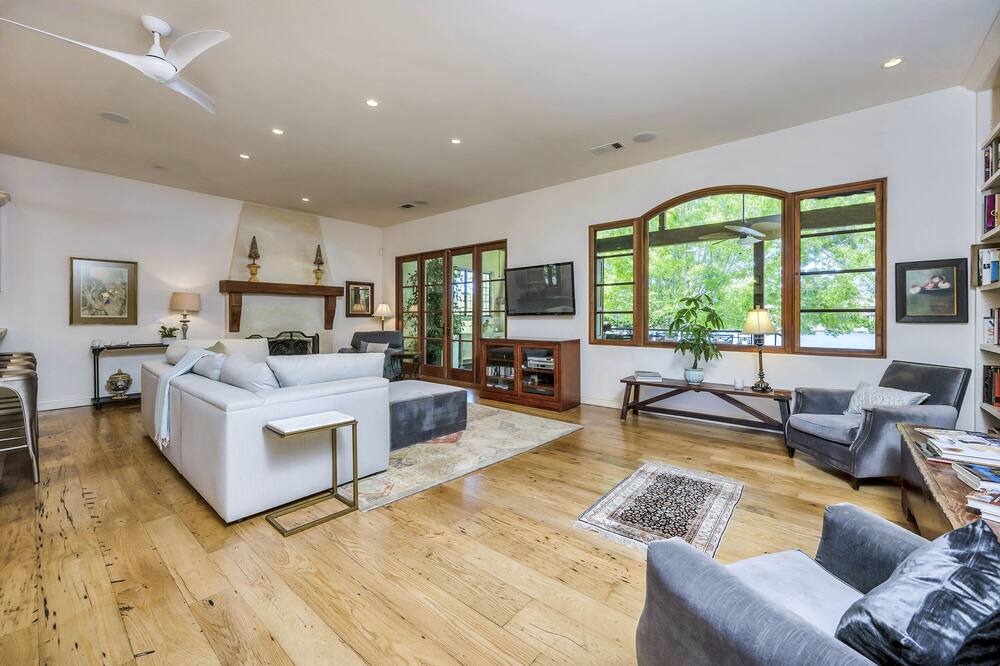 Photo of Bedroom in Napa