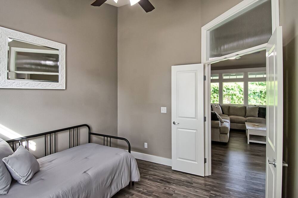 Photo of Bedroom in Pacheco