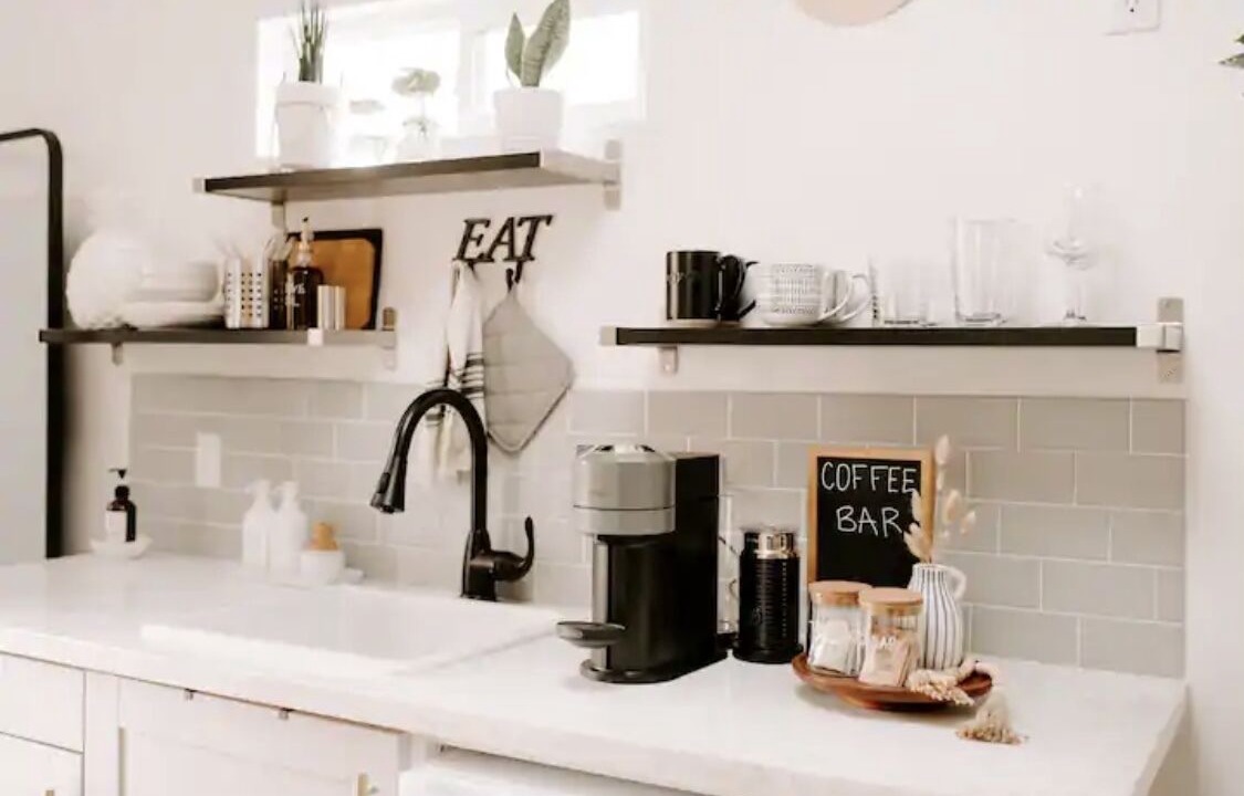 Photo of Kitchen in North Oak Park
