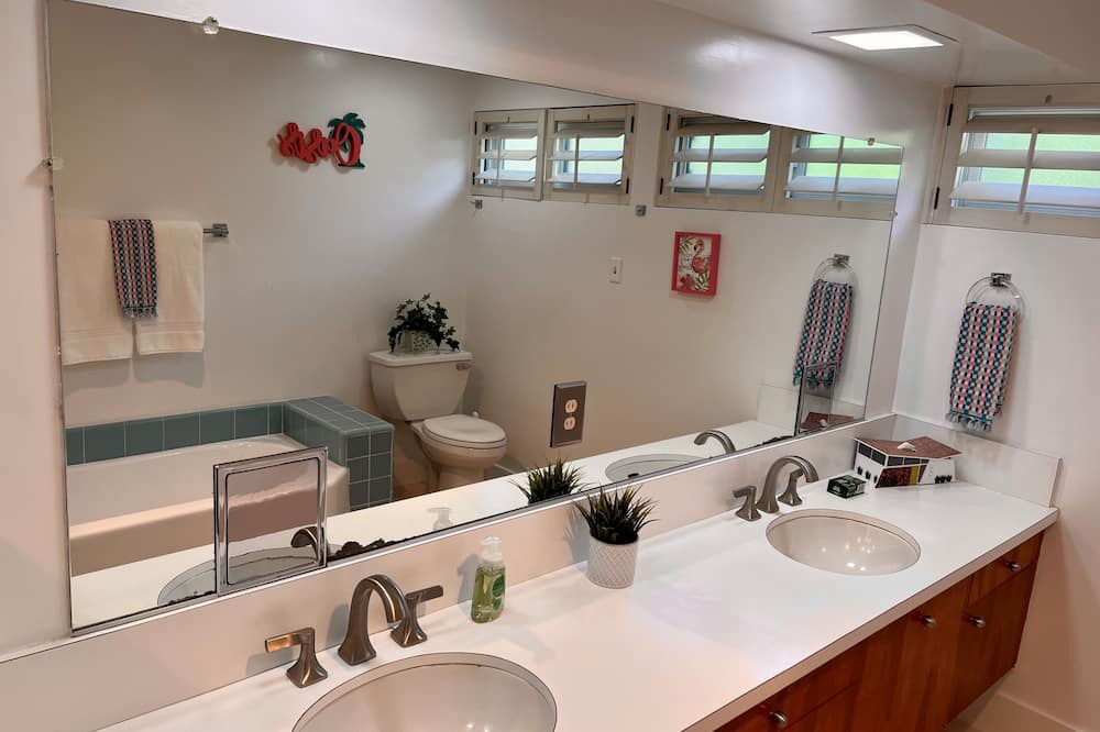 Photo of Bathroom in Old Las Palmas