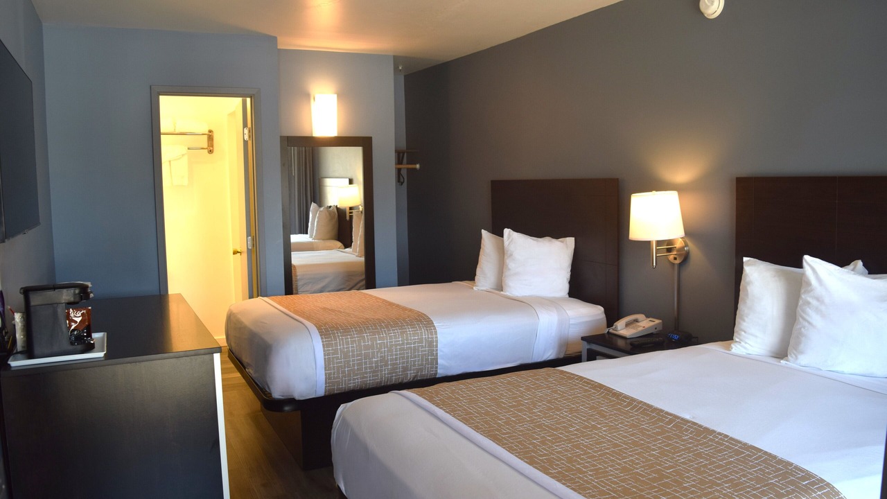 Photo of Bedroom in Hayes Valley