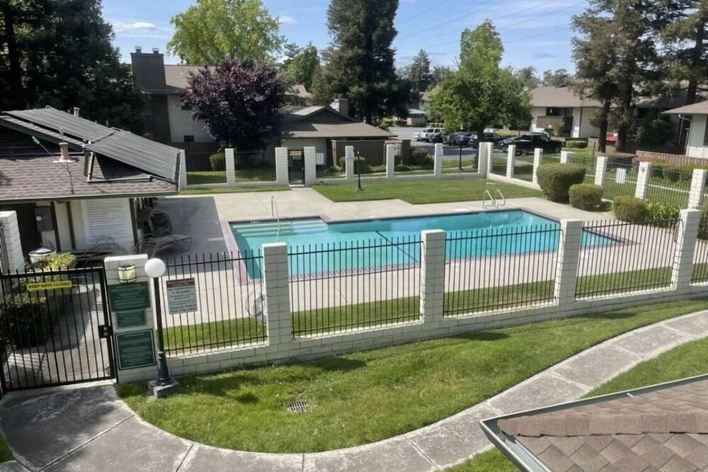 Photo of Outdoor in Antioch