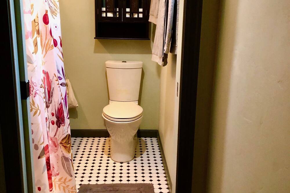 Photo of Bathroom in Mountain Club