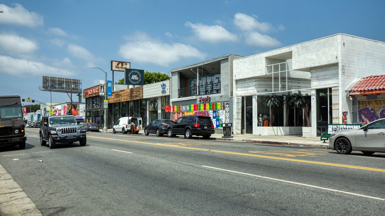Photo of Others in Melrose