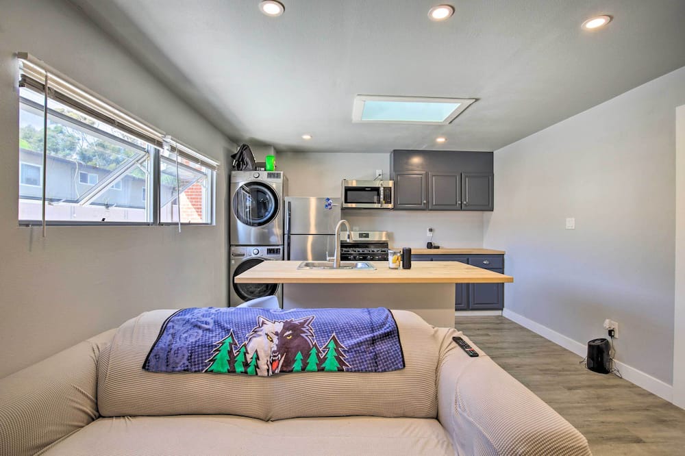 Photo of Bedroom in National City