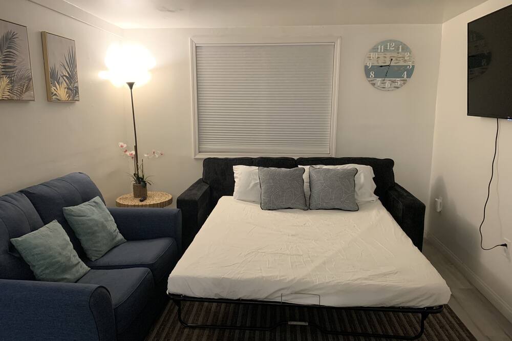 Photo of Bedroom in Sunset Beach