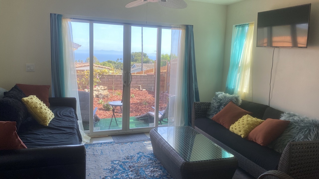 Photo of Livingroom in Rancho Palos Verdes