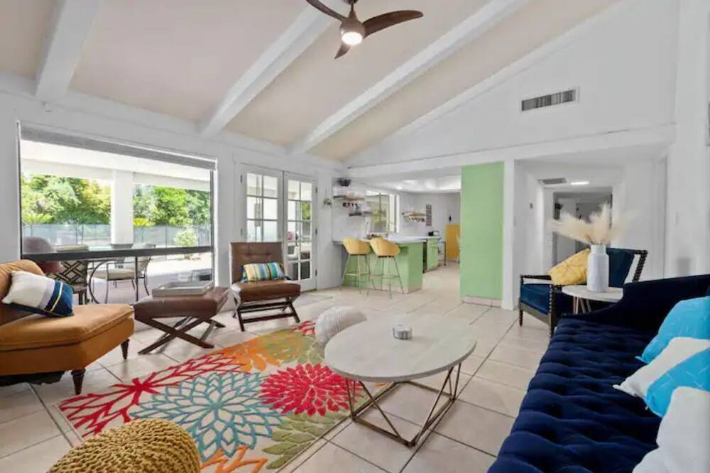 Photo of Livingroom in Greenacres