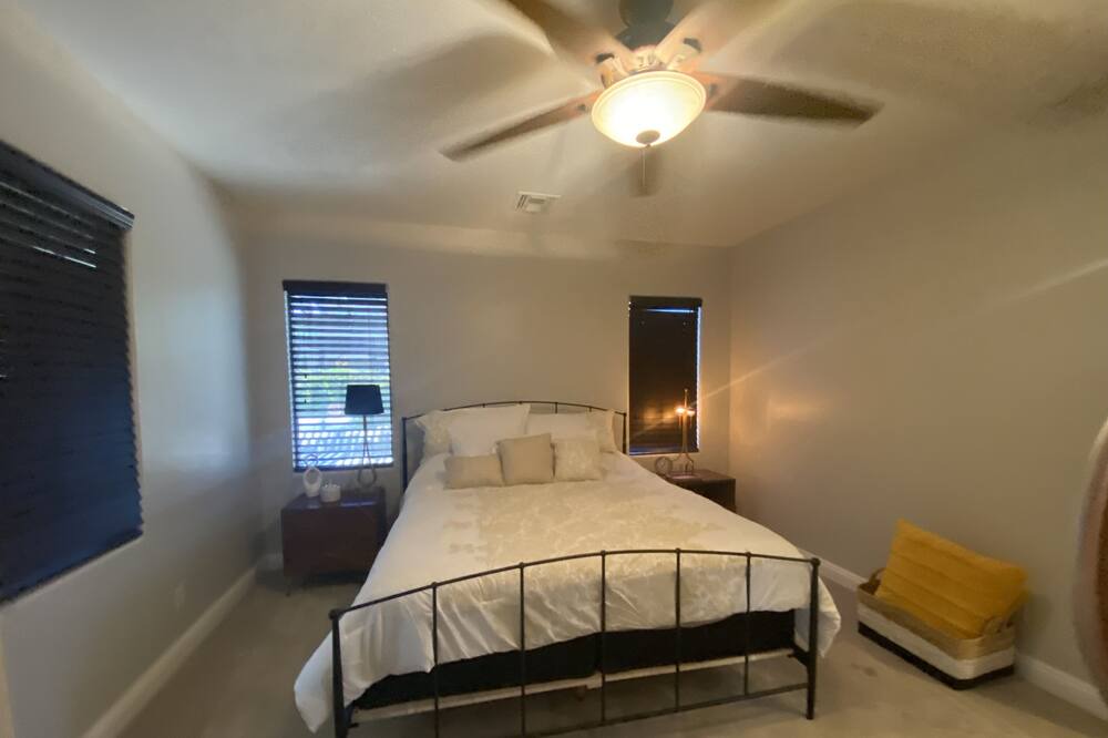 Photo of Bedroom in Power Ranch