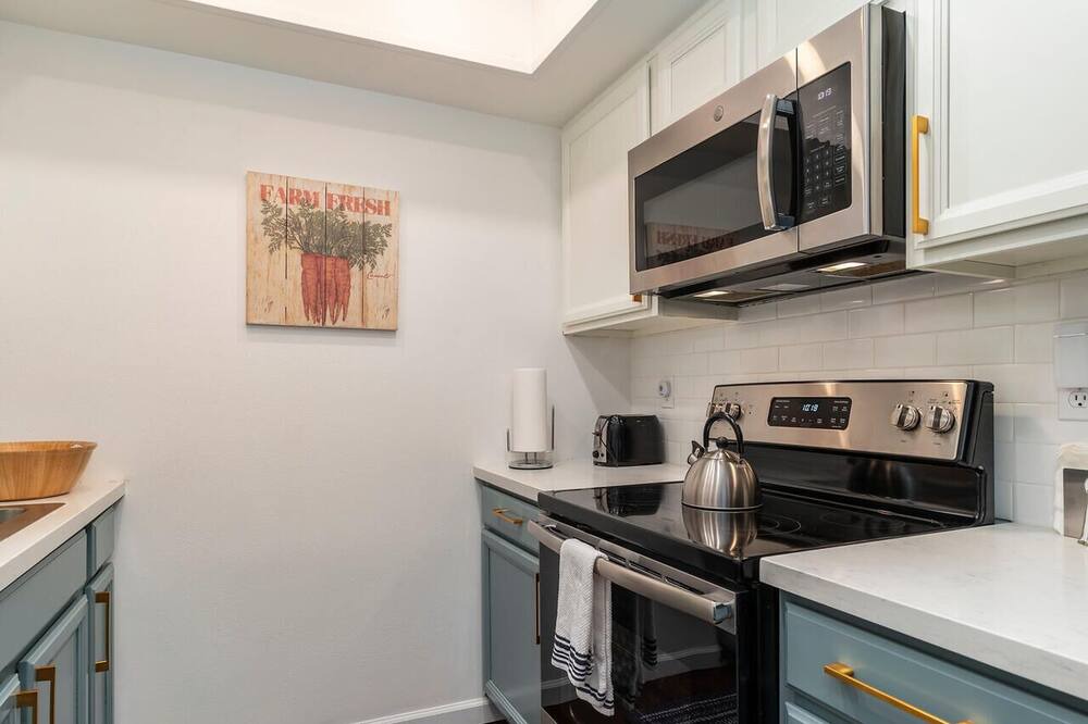 Photo of Kitchen in Northeast Reno