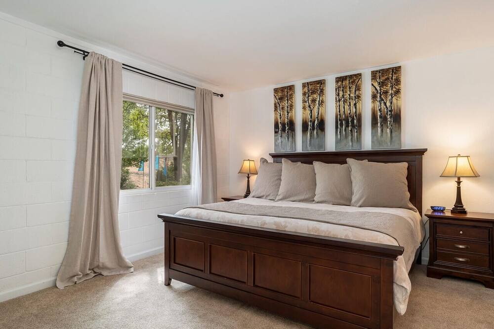 Photo of Bedroom in Northeast Reno