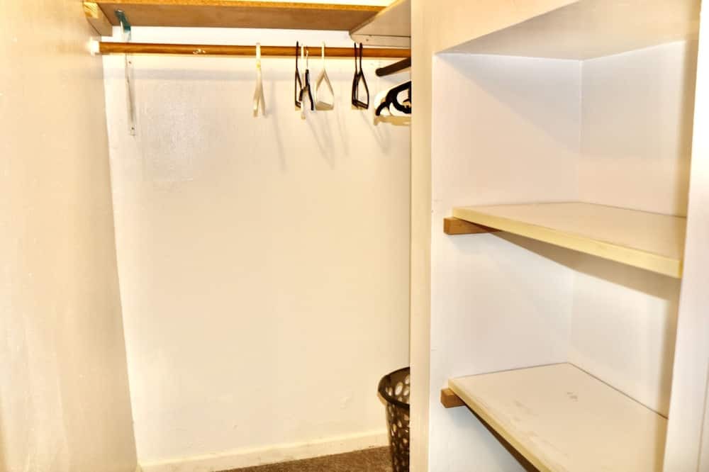 Photo of Bedroom in Citrus Heights