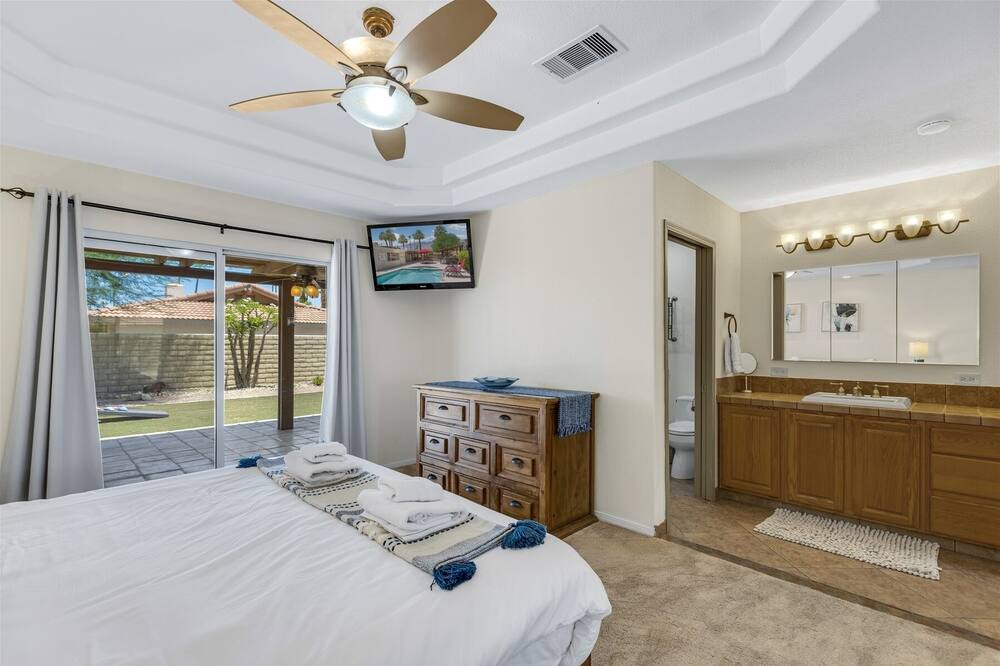 Photo of Bedroom in Araby