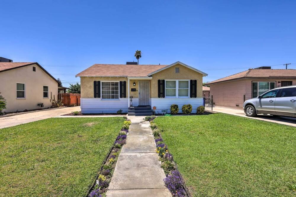 Photo of Outdoor in Bakersfield