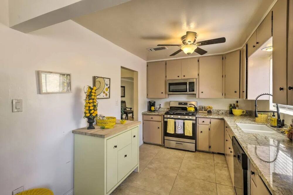 Photo of Kitchen in Bakersfield