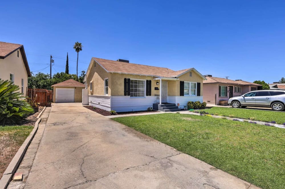Photo of Outdoor in Bakersfield