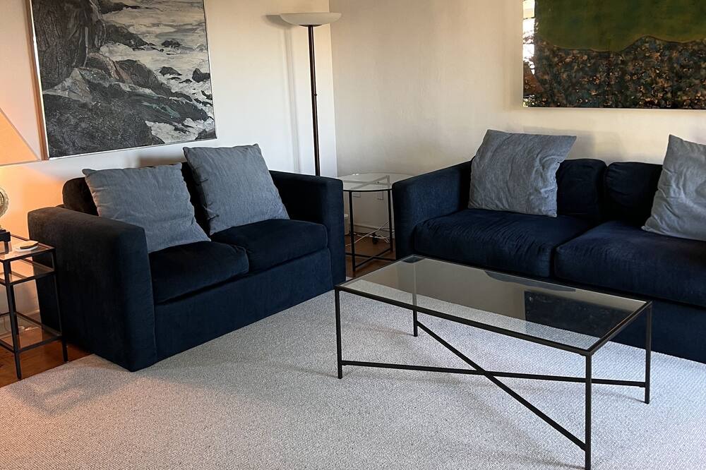 Photo of Bedroom in Upper Rockridge