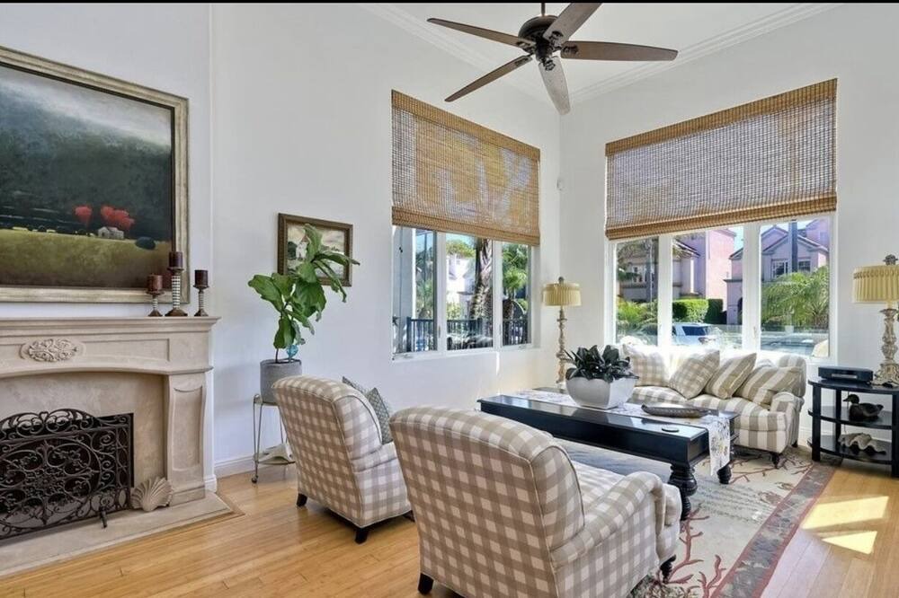 Photo of Bedroom in Townsite