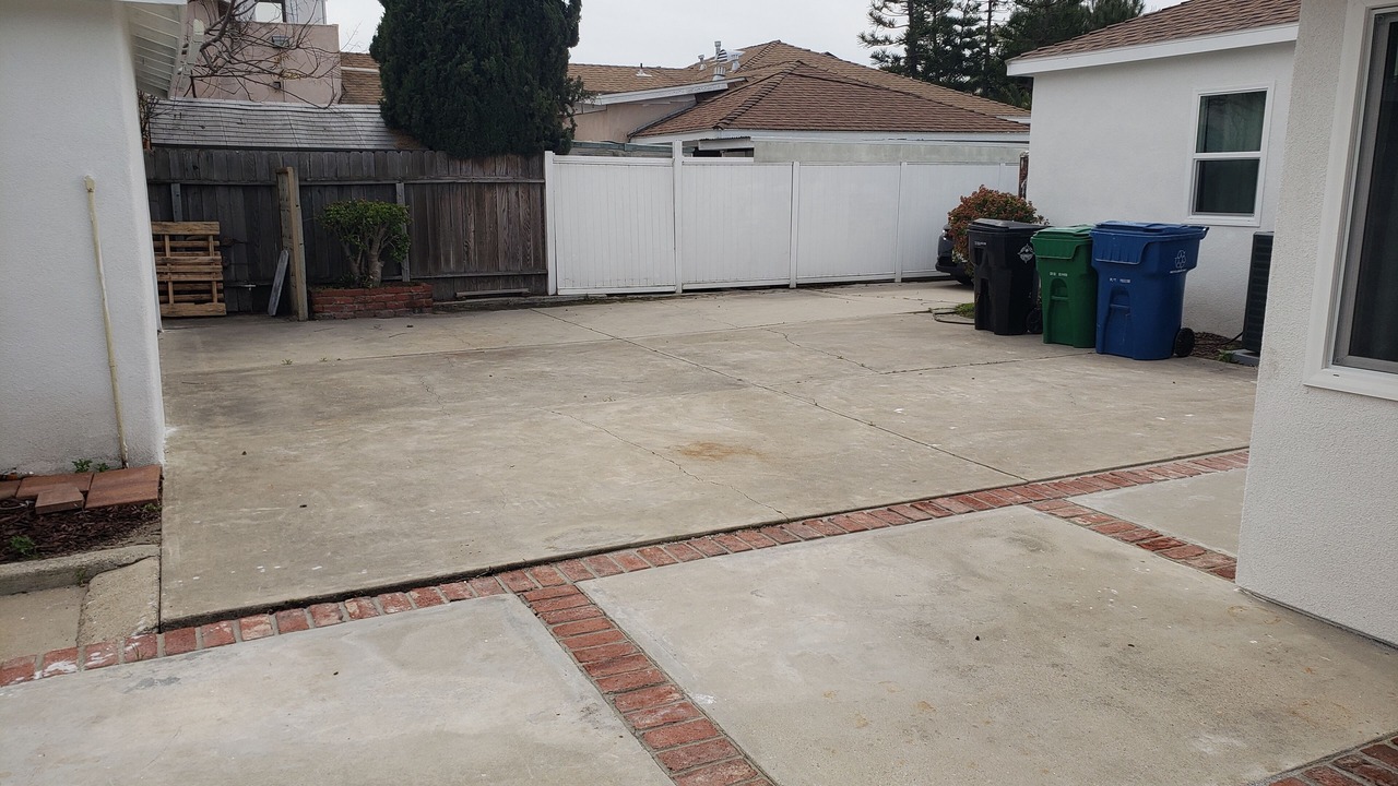 Photo of Outdoor in Midway City