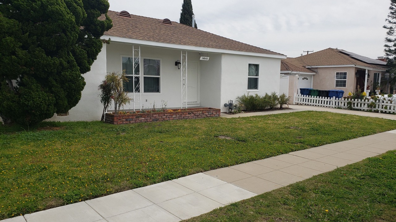 Photo of Outdoor in Midway City