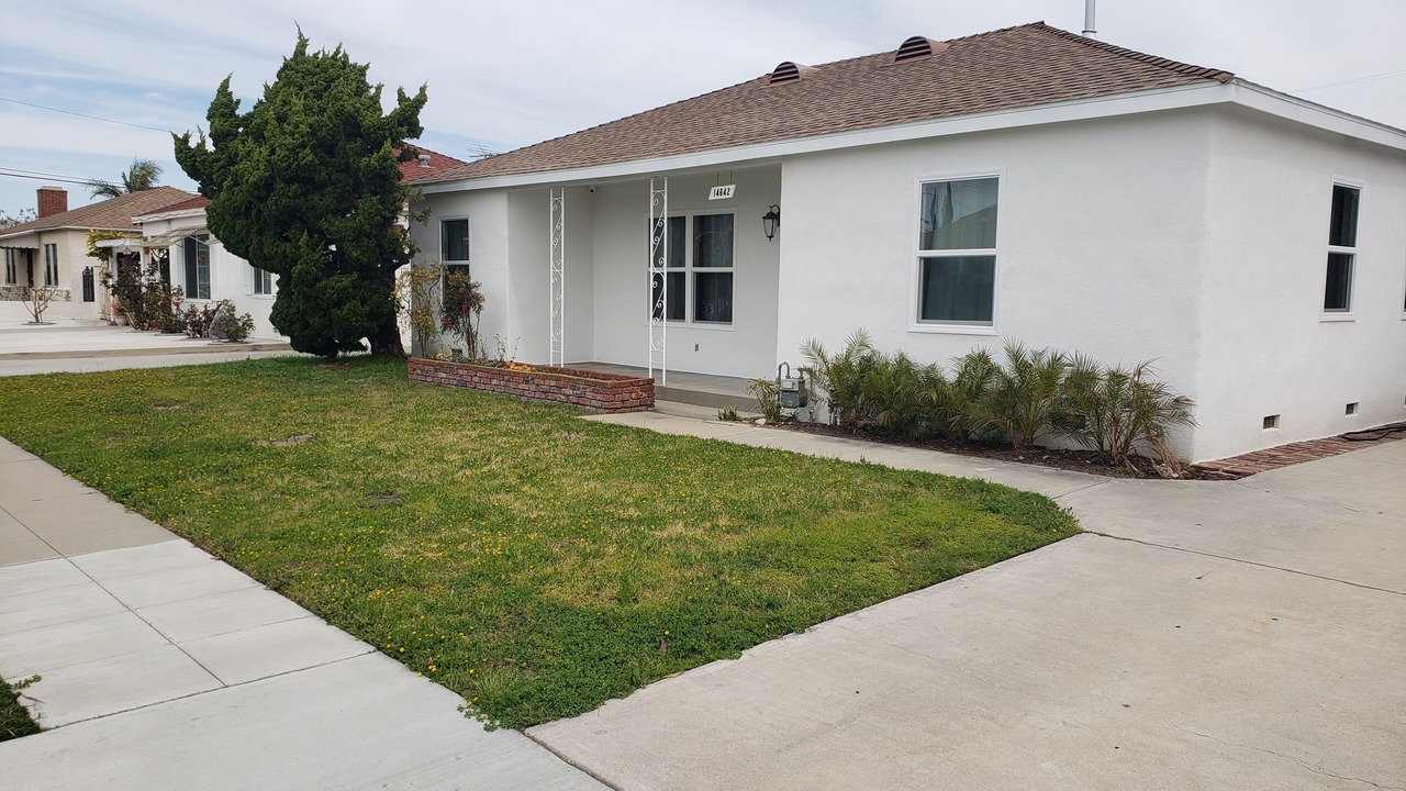 Photo of Outdoor in Midway City