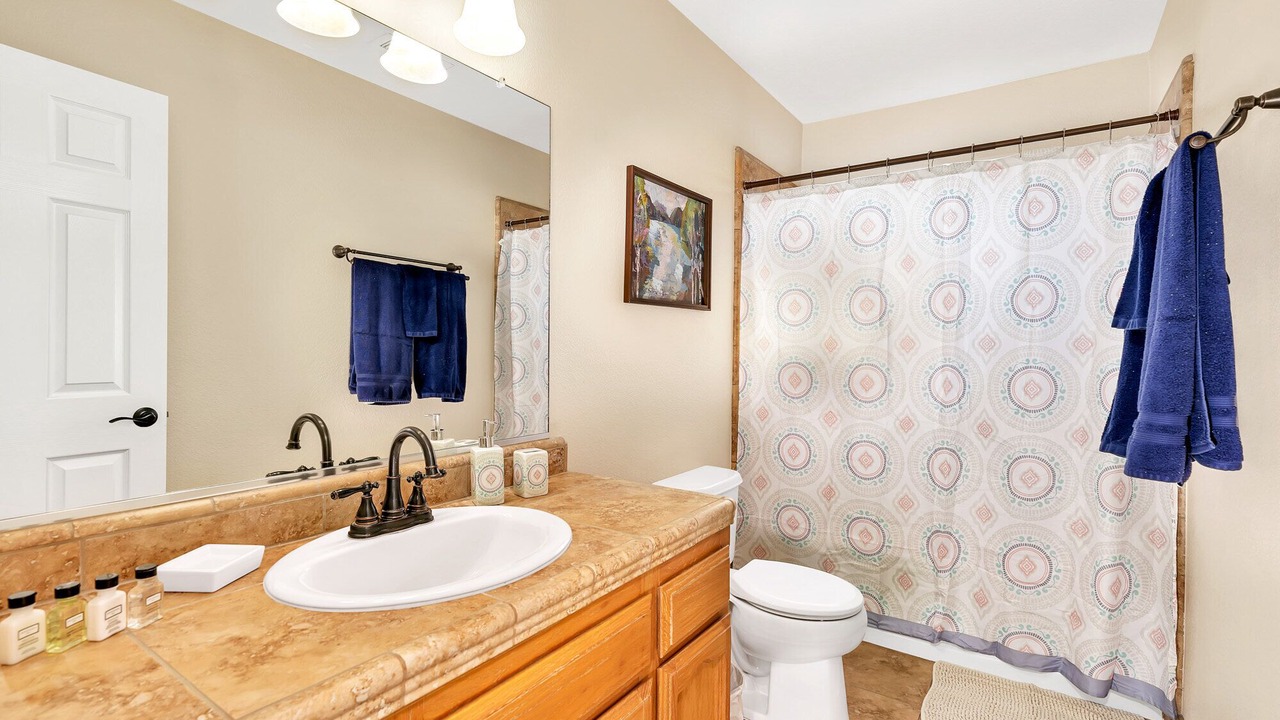 Photo of Bathroom in Hanford