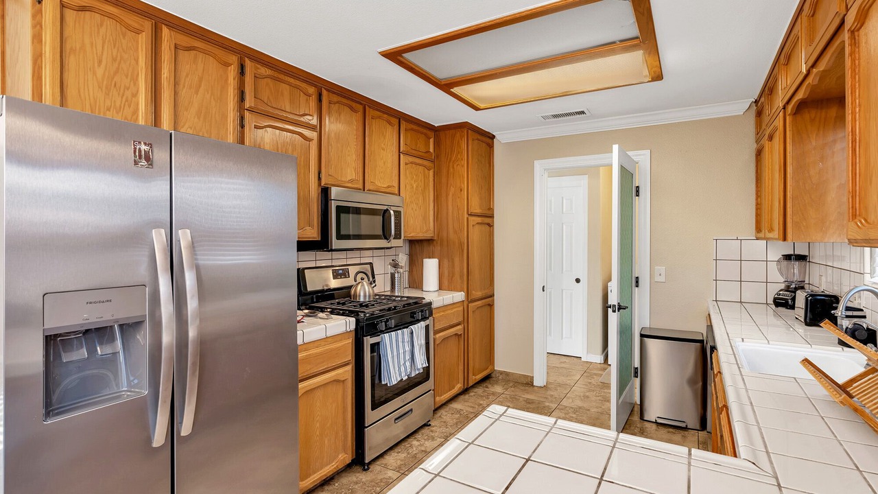 Photo of Kitchen in Hanford