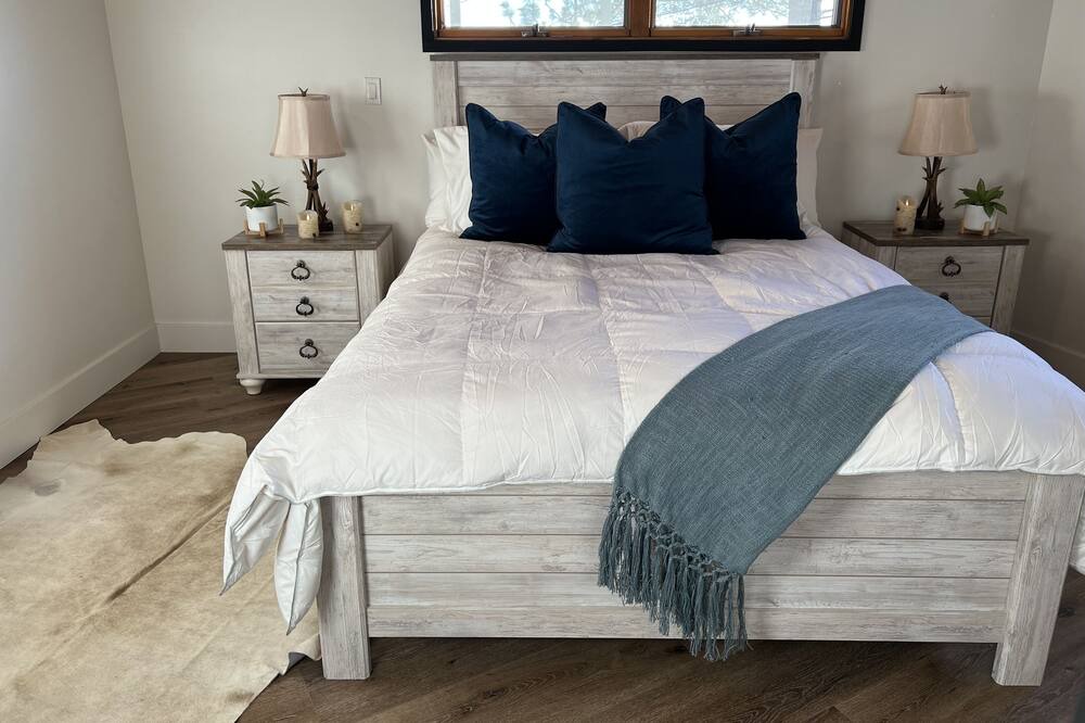 Photo of Bedroom in Wrightwood